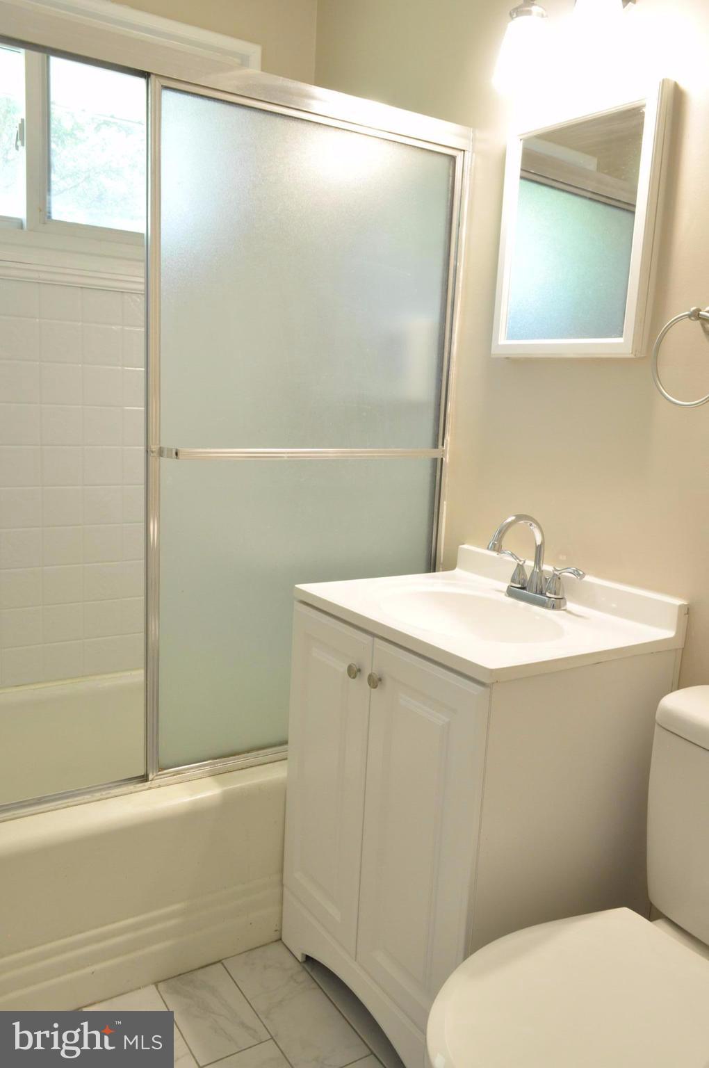 9903 Dilston Road Silver Spring, MD 20903 - Photo 14 of 24 Main floor full