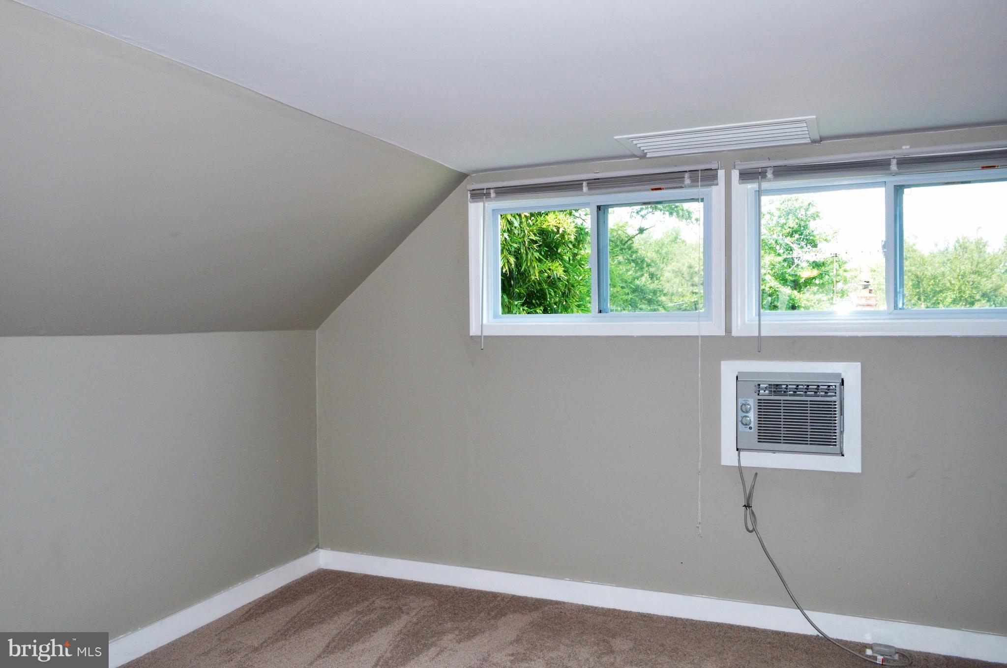 9903 Dilston Road Silver Spring, MD 20903 - Photo 17 of 24 Upper level #4