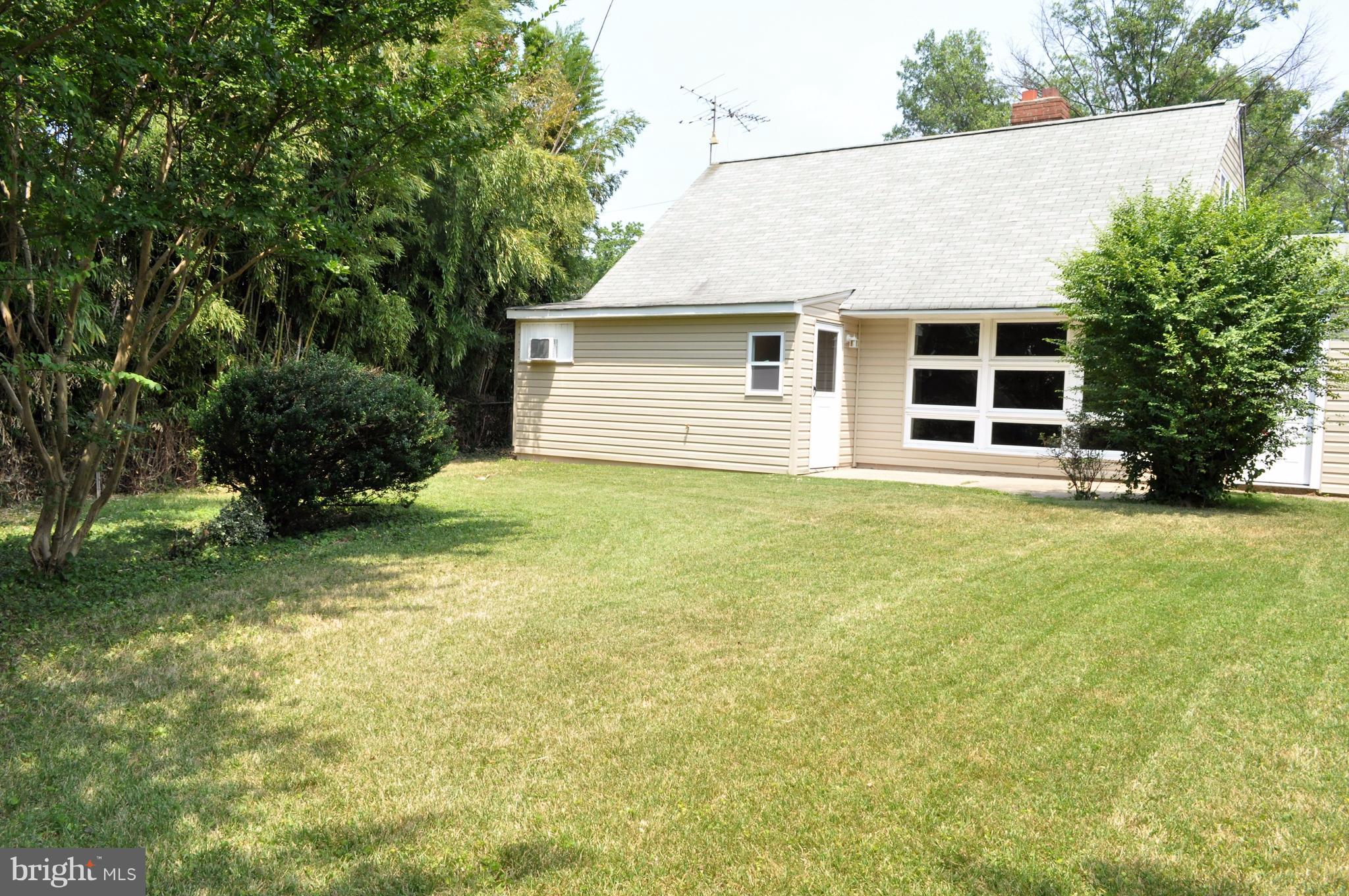 9903 Dilston Road Silver Spring, MD 20903 - Photo 22 of 24 Exterior (Rear)