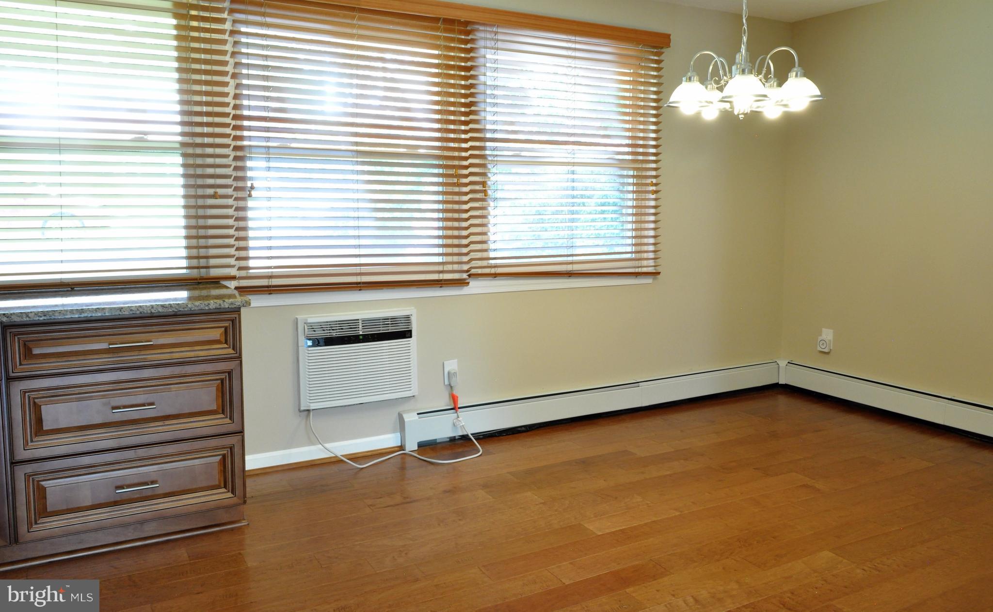 9903 Dilston Road Silver Spring, MD 20903 - Photo 6 of 24 Dining Room