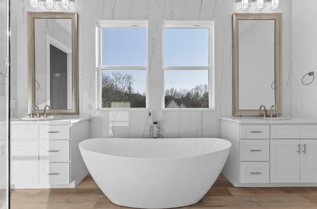 $1,199,999 | 10541 East Brainerd Road, Apison, TN 37302