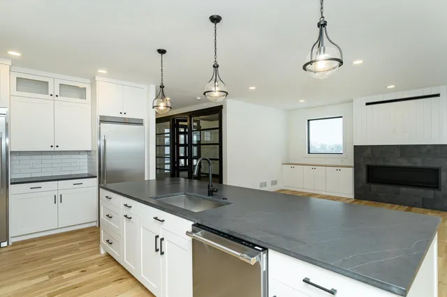 $1,329,000 | 4629 Royal Oaks Circle Southwest, Rochester, MN 55902