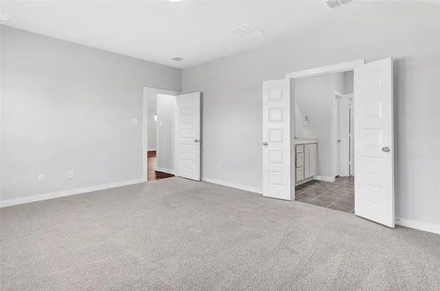 a view of empty room