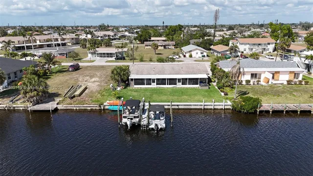 $750,000 | 316 Tudor Drive, Unit 1 2, Cape Coral, FL 33904