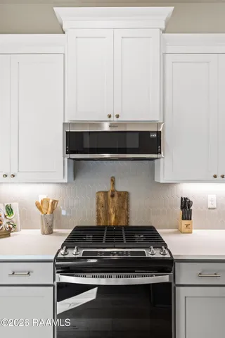 $297,500 | 216 Steiner Oaks, Lafayette, LA 70508