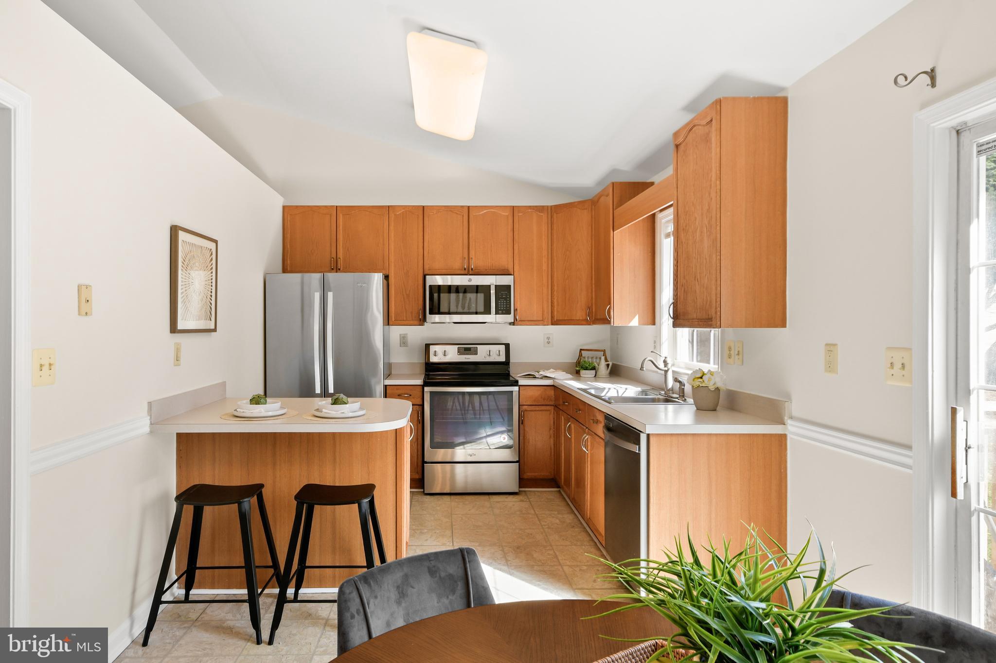 5921 Jug Bridge Hill Road Frederick, MD 21704 - Photo 5 of 60 View of Kitchen