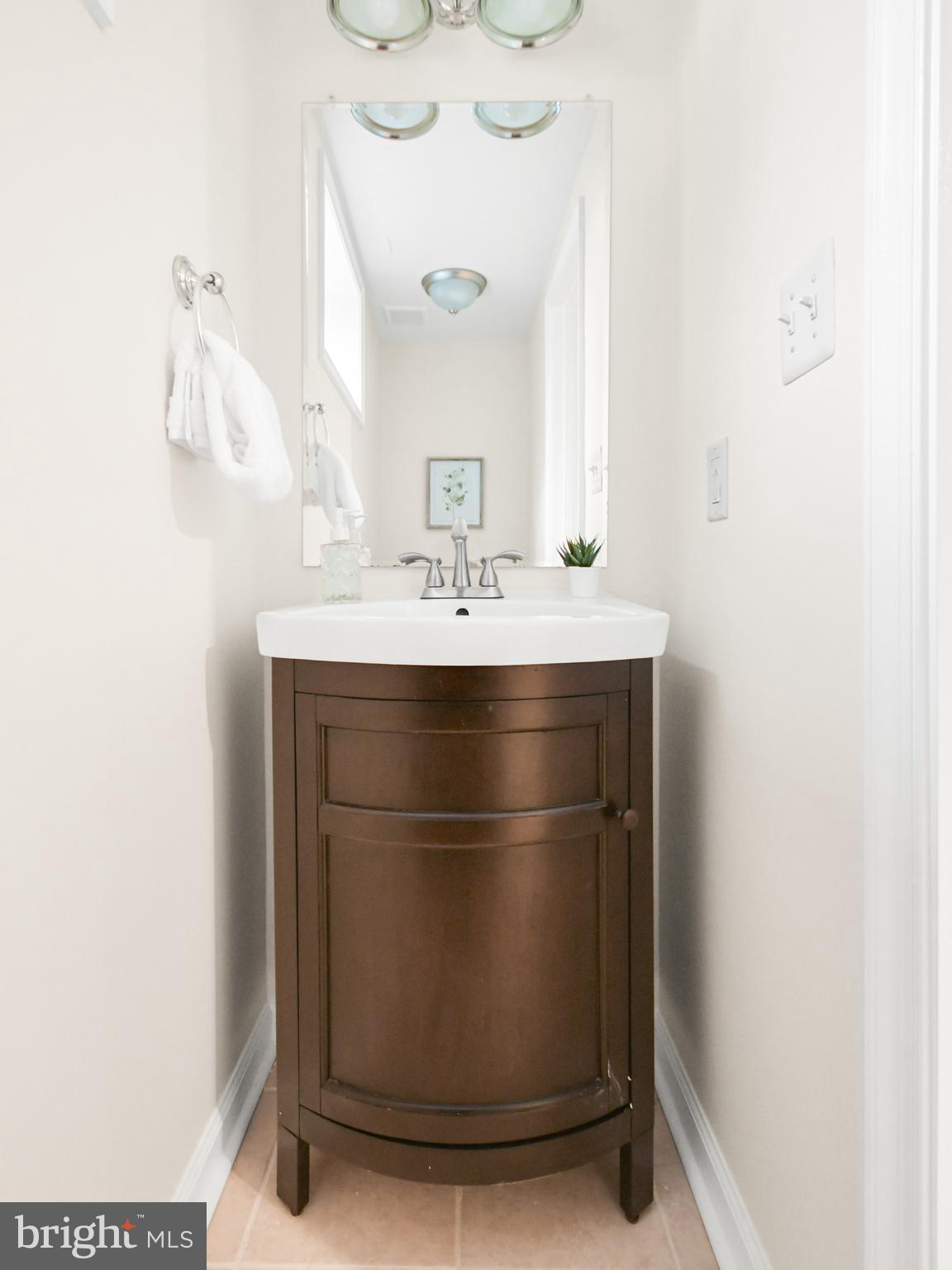 5921 Jug Bridge Hill Road Frederick, MD 21704 - Photo 54 of 60 1/2 Bath off Media Room
