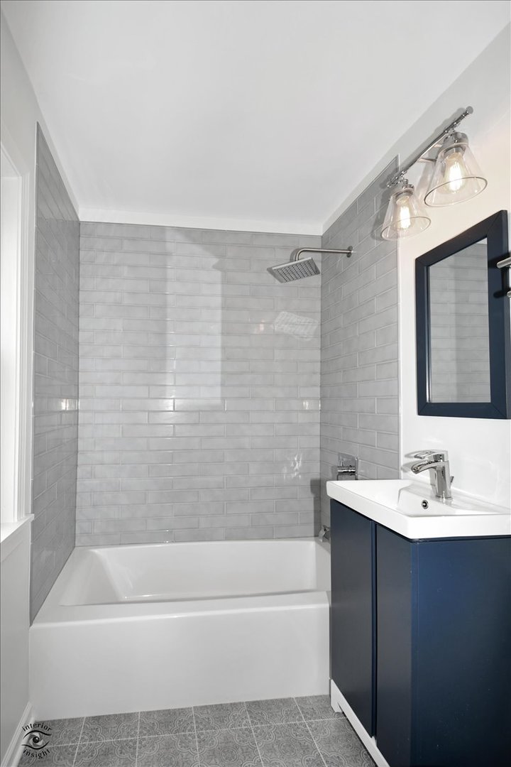 7839 East Prairie Road Skokie, IL 60076 - Photo 27 of 33