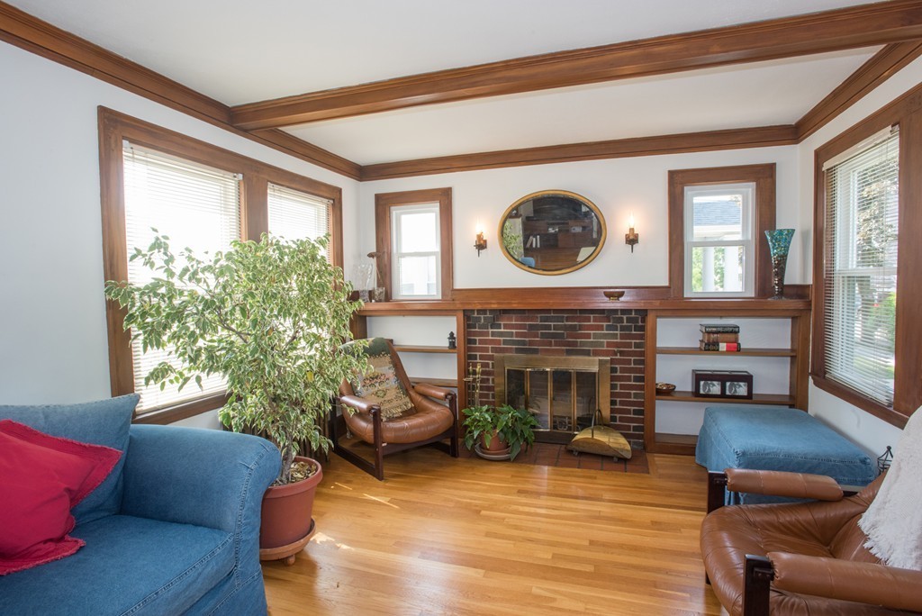 58 Foster Road, Unit 58 Belmont, MA 02478 - Photo 4 of 26 Gallery Image 4