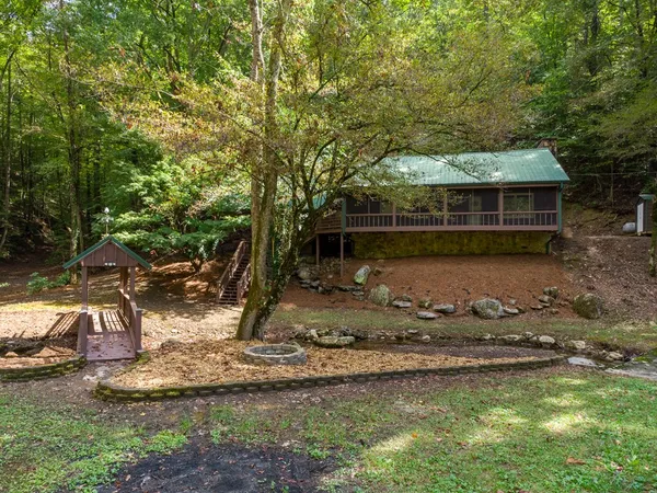 $500,000 | 131 Ralph Hickey Road, Chatsworth, GA 30705