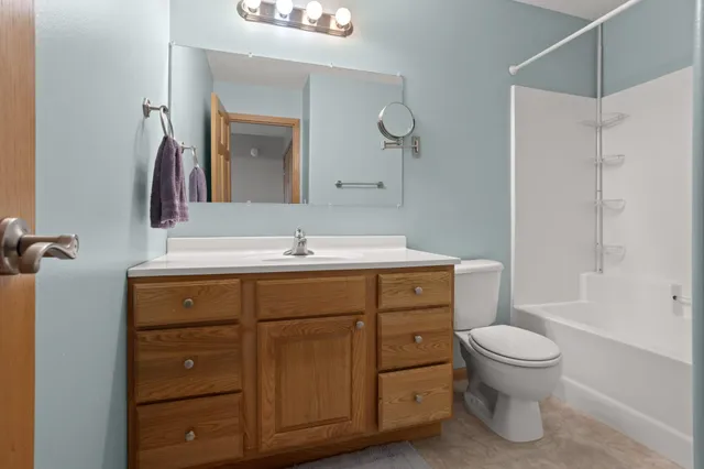 $415,000 | 705 43 1/2 Avenue South, Moorhead, MN 56560