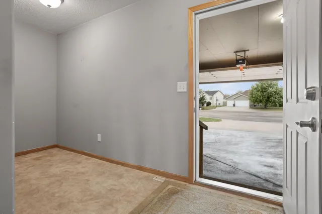 $415,000 | 705 43 1/2 Avenue South, Moorhead, MN 56560