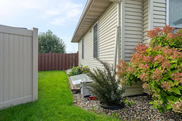 $415,000 | 705 43 1/2 Avenue South, Moorhead, MN 56560