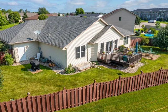 $415,000 | 705 43 1/2 Avenue South, Moorhead, MN 56560