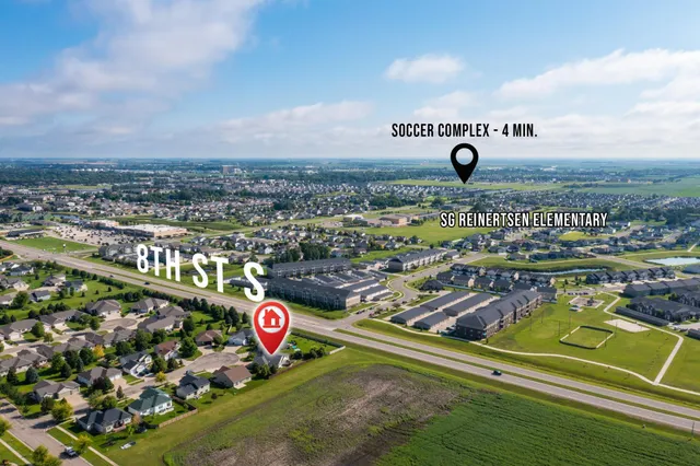 $415,000 | 705 43 1/2 Avenue South, Moorhead, MN 56560