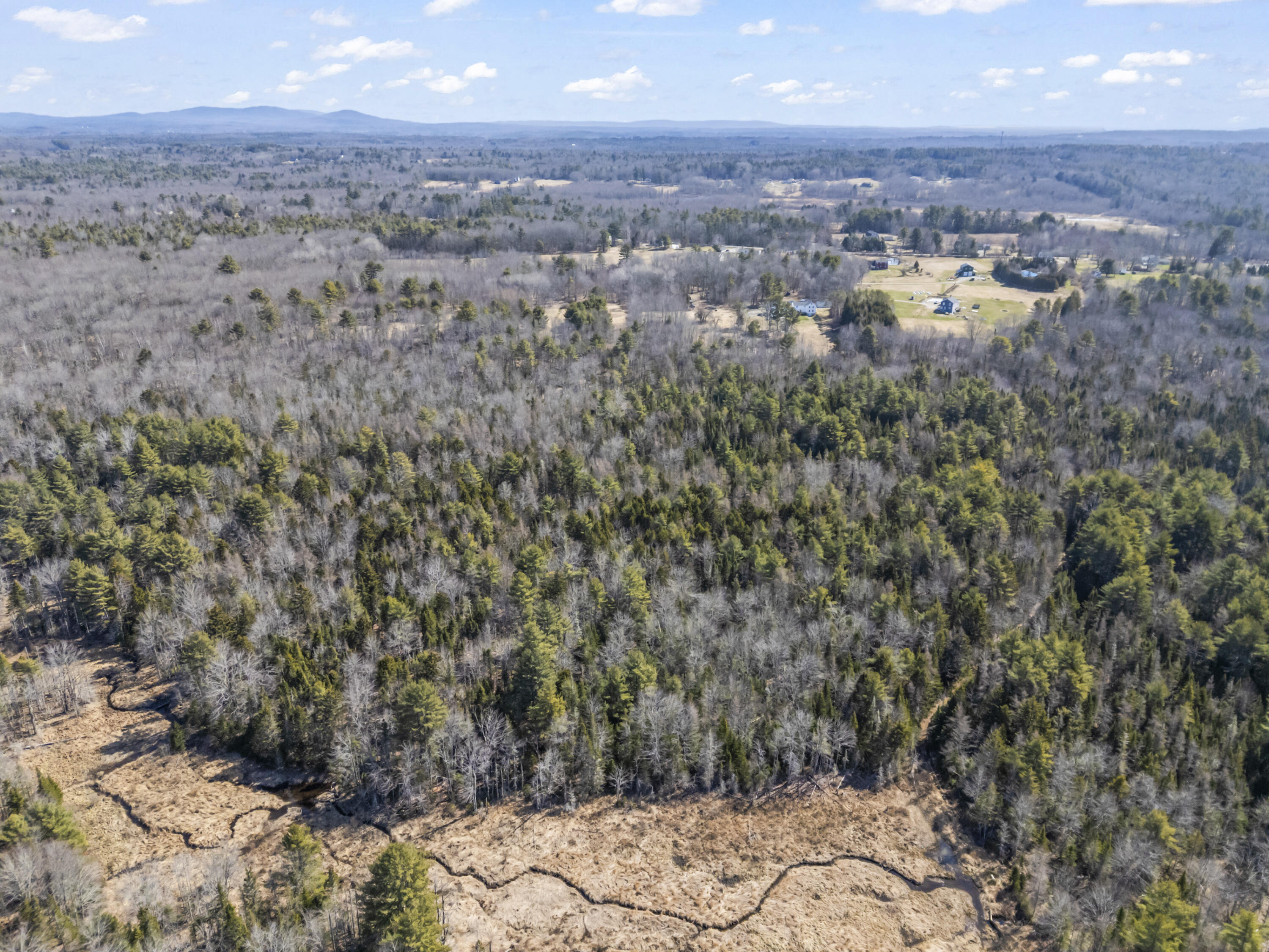 636 Washington Road Waldoboro, ME 04572 - Photo 15 of 24 636 Washington Rd_115