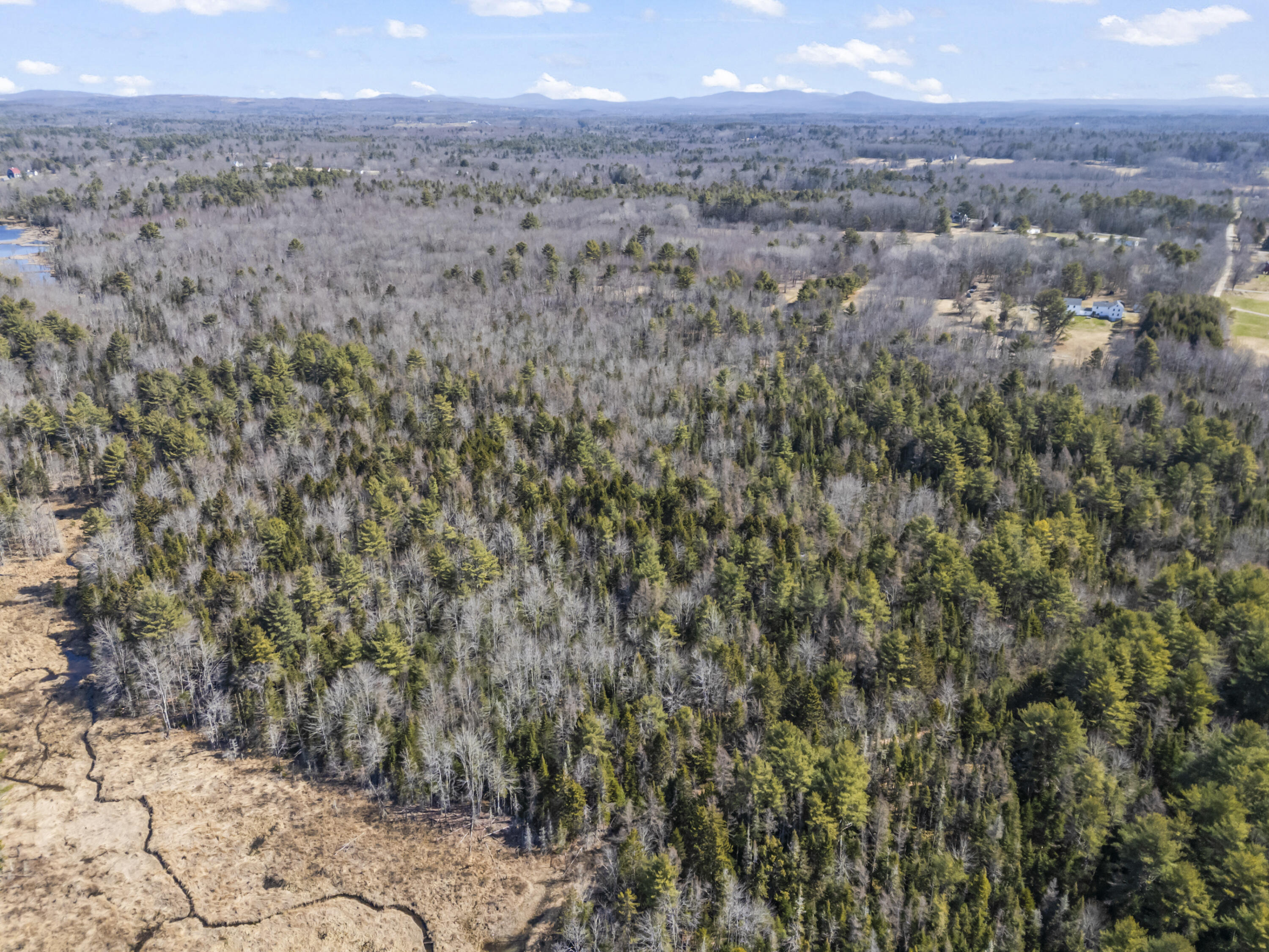 636 Washington Road Waldoboro, ME 04572 - Photo 16 of 24 636 Washington Rd_116