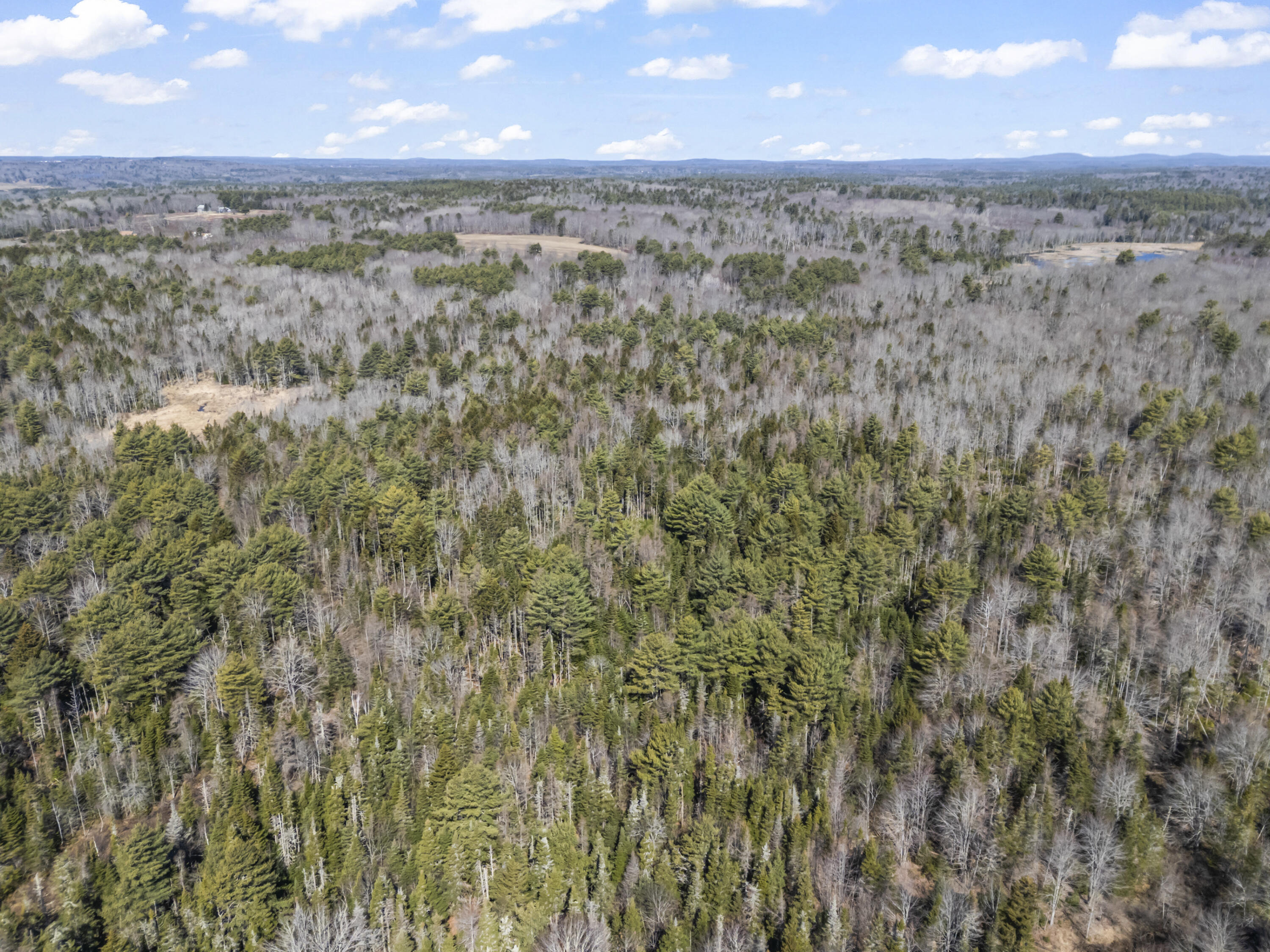 636 Washington Road Waldoboro, ME 04572 - Photo 17 of 24 636 Washington Rd_118