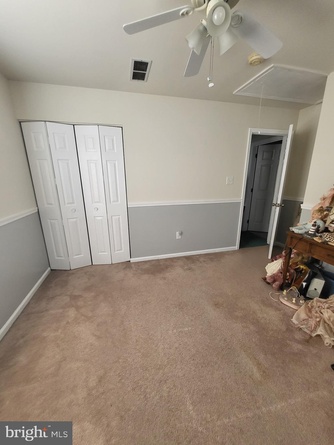 214 Chestnut Avenue Magnolia, NJ 08049 - Photo 14 of 16 a view of an empty room