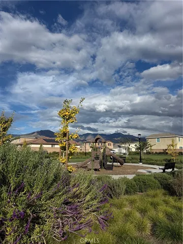 $3,000 | 1120 Tropic Court, Unit 306, Redlands, CA 92374