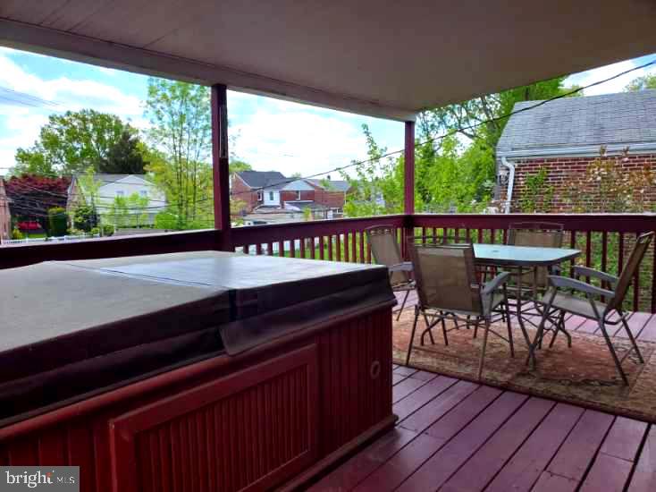 714 Braxton Road Ridley Park, PA 19078 - Photo 47 of 55 2nd Level Covered Deck