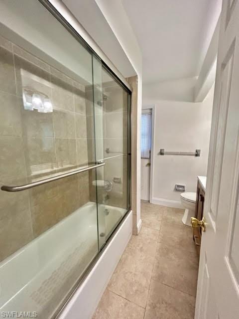 9115 Morris Road Fort Myers, FL 33967 - Photo 30 of 46 a bathroom with a bathtub and a shower