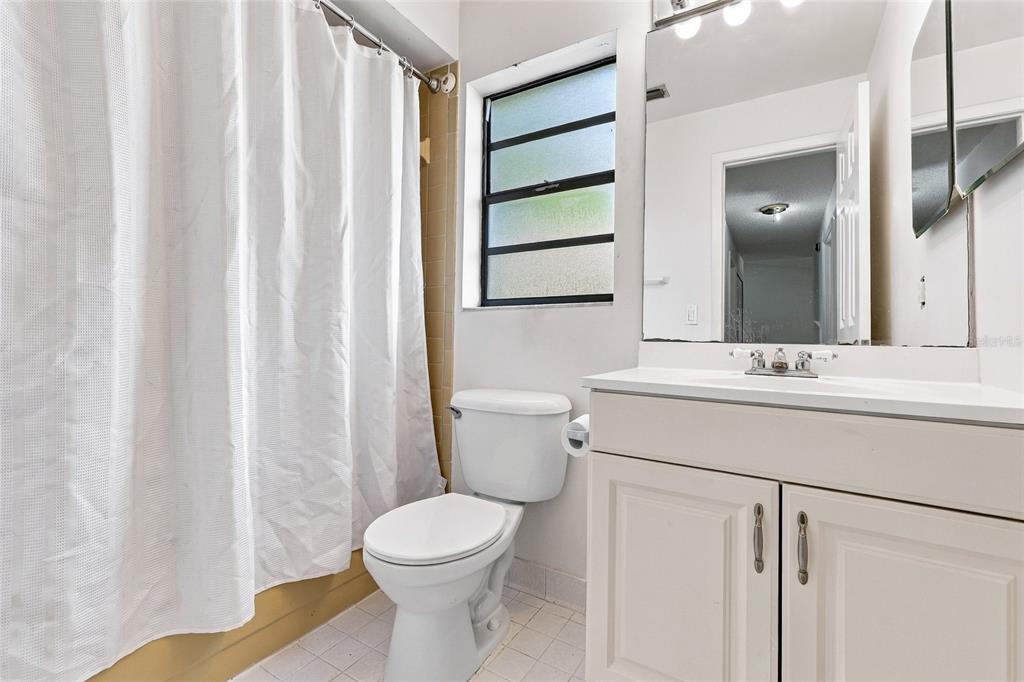 1310 Southwest 76th Drive Gainesville, FL 32607 - Photo 23 of 29 Gallery Image 23