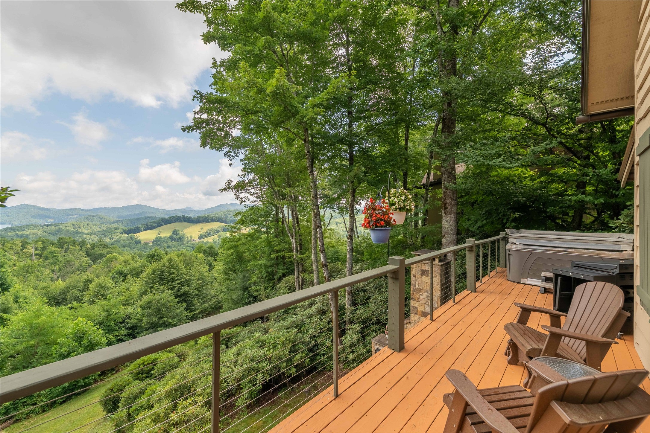 126 Ridge Loop Cullowhee, NC 28723 - Photo 16 of 70 Gallery Image 16