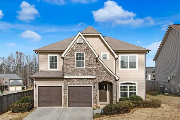 $454,000 | 405 Summerwalk Road, Greensboro, NC 27455