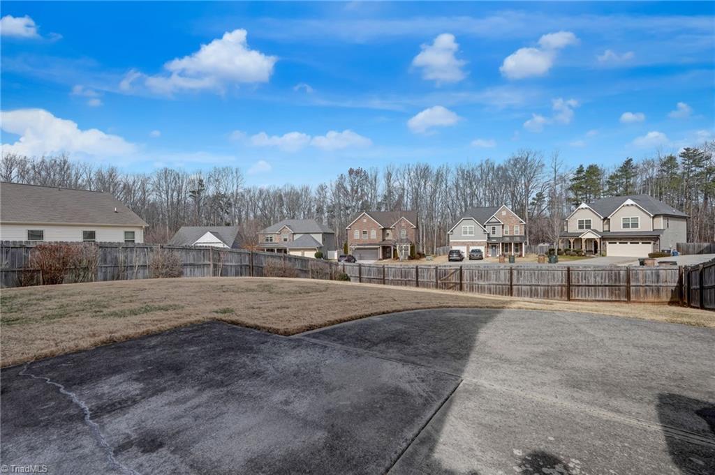 405 Summerwalk Road Greensboro, NC 27455 - Photo 39 of 41