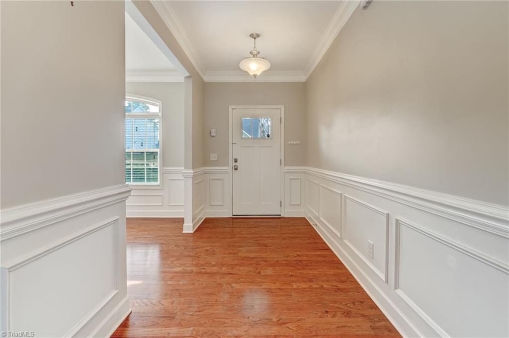 405 Summerwalk Road Greensboro, NC 27455 - Photo 7 of 41