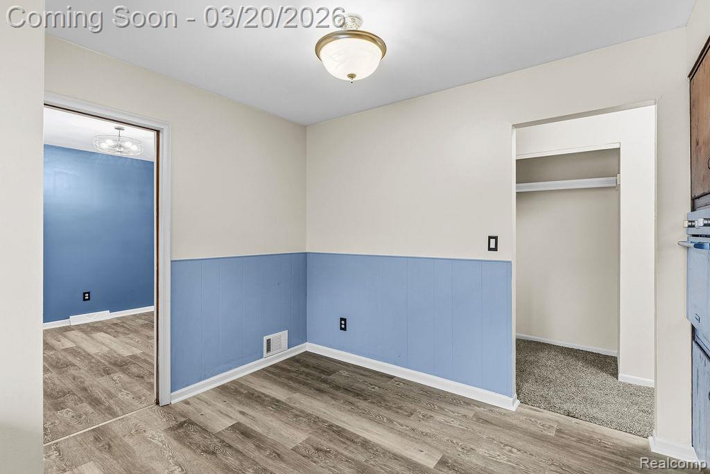3485 Hammerberg Road Flint, MI 48507 - Photo 26 of 35