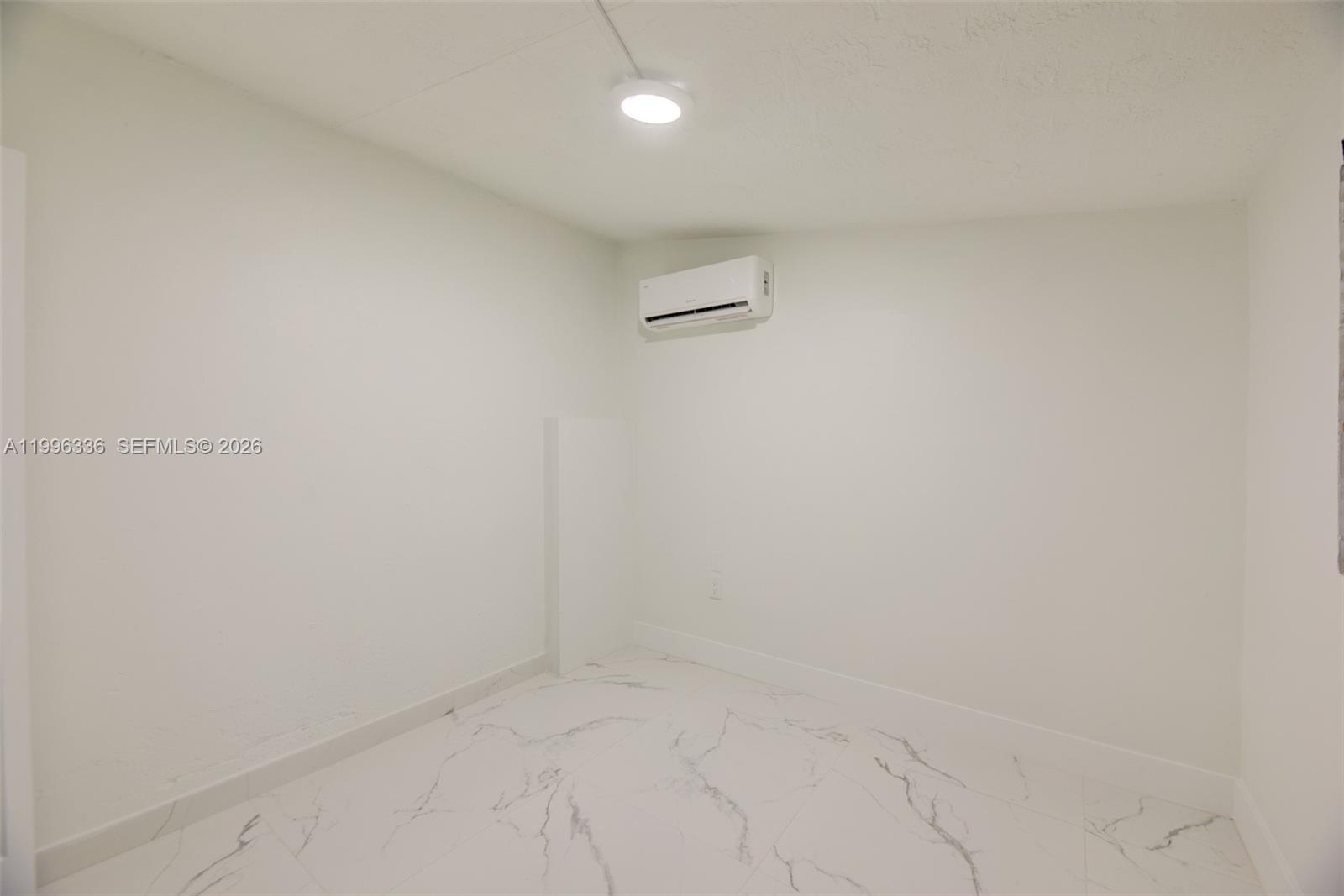 20201 Southwest 117th Court Miami, FL 33177 - Photo 8 of 18 a view of room