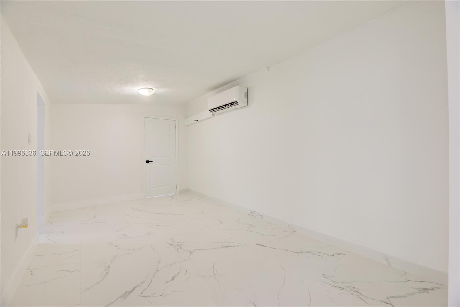 20201 Southwest 117th Court Miami, FL 33177 - Photo 9 of 18