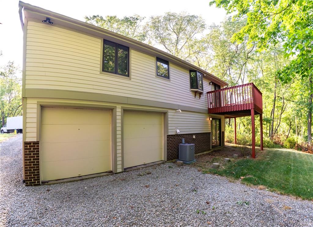 144 Ridgeview Drive Monroeville, PA 15146 - Photo 9 of 46 Gallery Image 9