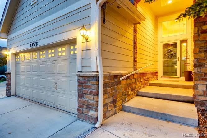 6557 South Reed Way, Unit B Littleton, CO 80123 - Photo 3 of 25 Gallery Image 3