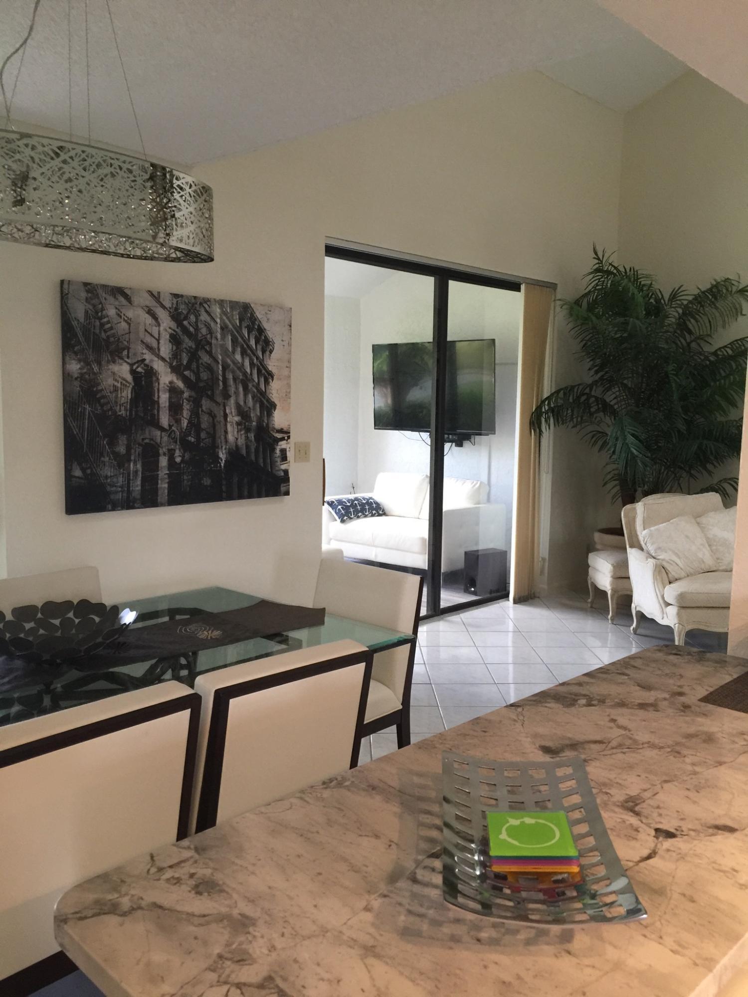 7770 La Mirada Drive Boca Raton, FL 33433 - Photo 3 of 55 image