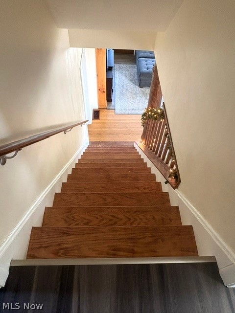12666 South State Line Road Petersburg, OH 44454 - Photo 17 of 44 View of second floor down to Main level