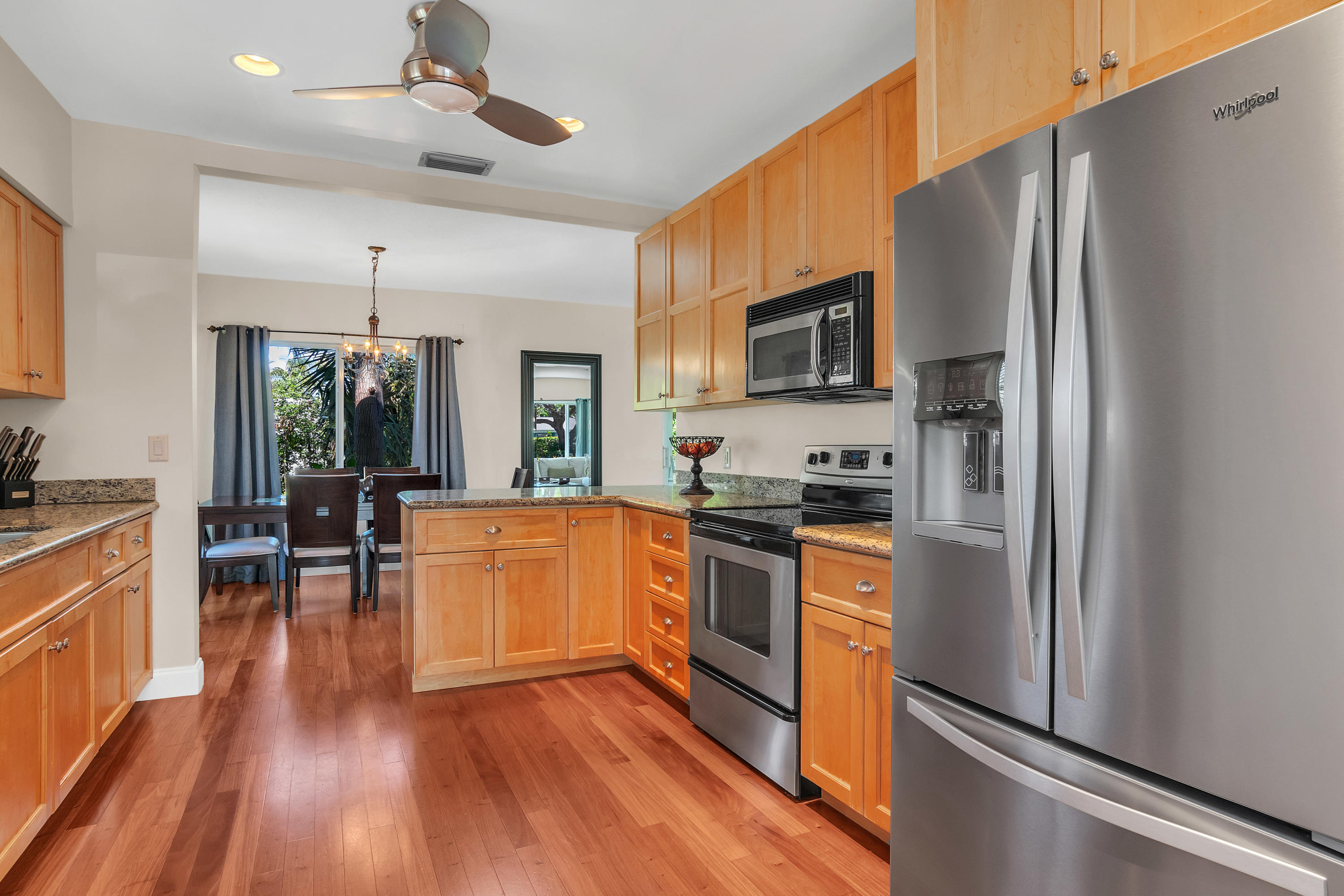 465 Northeast 34th Street Boca Raton, FL 33431 - Photo 11 of 29 DSC_8378