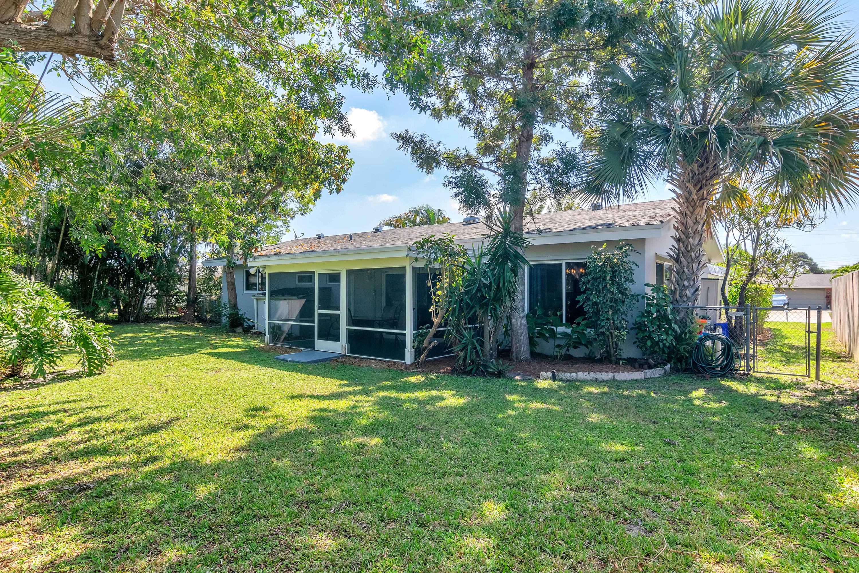 465 Northeast 34th Street Boca Raton, FL 33431 - Photo 10 of 29 DSC_8290