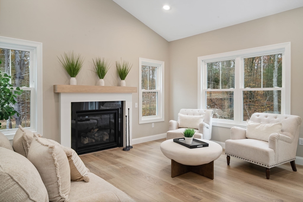 29 Sunset Road Westminster, MA 01473 - Photo 19 of 41