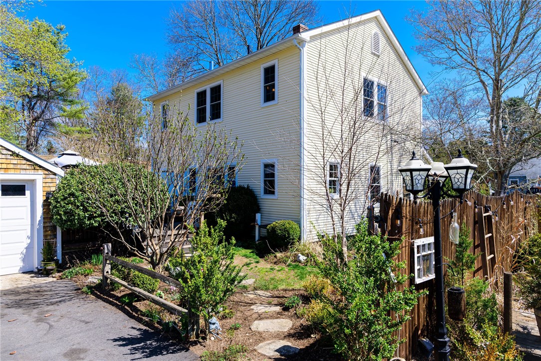 247 Main Street Hopkinton, RI 02804 - Photo 2 of 35