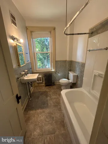 $1,050 | 19 North Union Street, Unit 6, Middletown, PA 17057