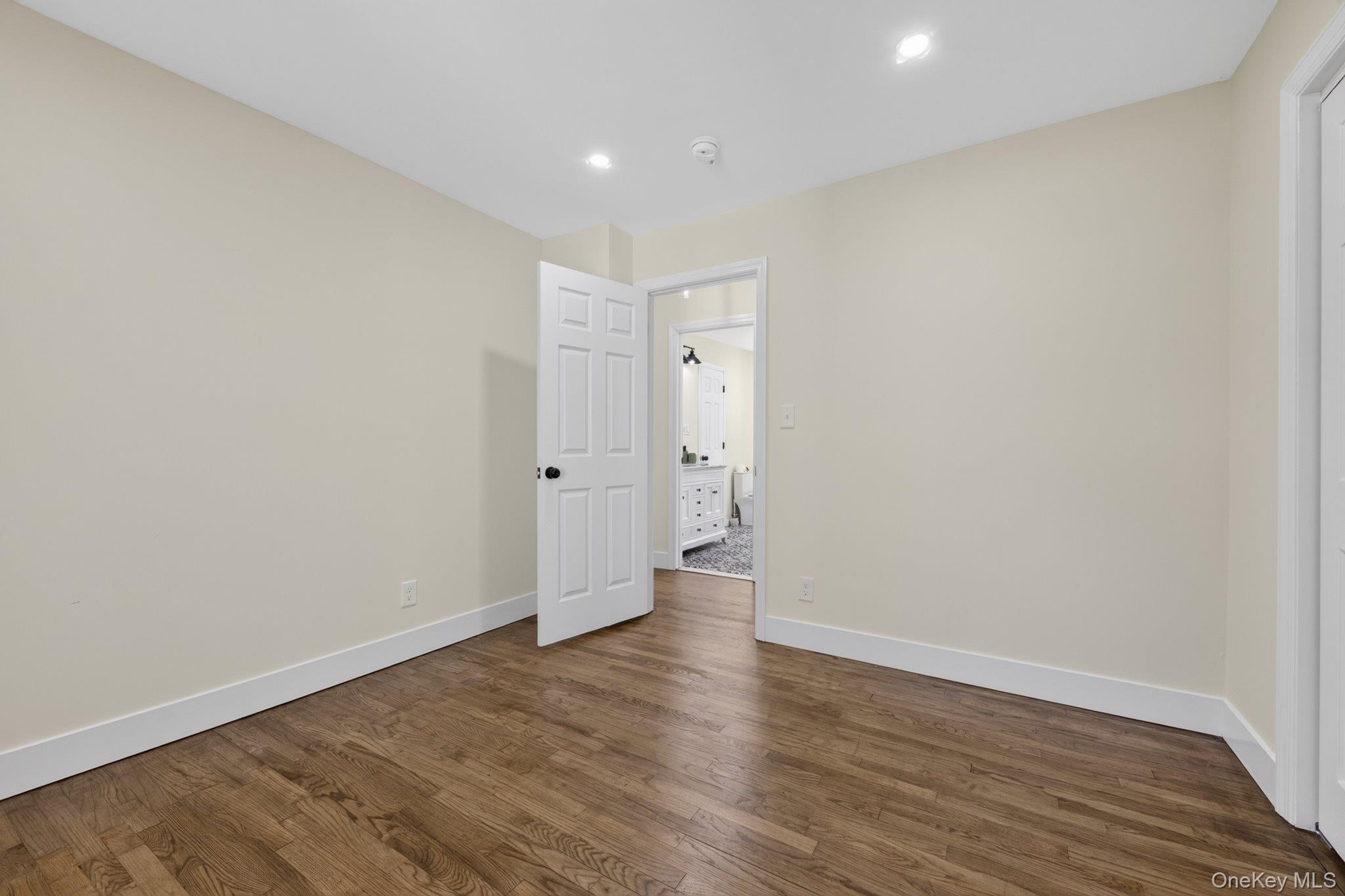 669 Vassar Road Poughkeepsie, NY 12603 - Photo 15 of 23