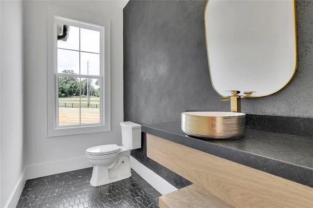 $1,300,000 | 3893 Indian Shoals Road Southeast, Bethlehem, GA 30620