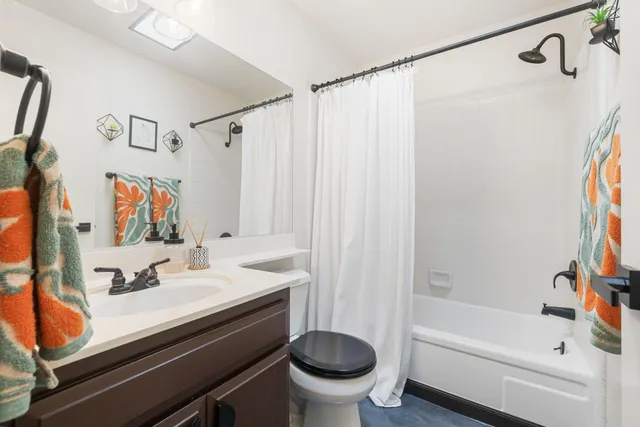 $415,000 | 5805 Los Coyotes Drive, Palm Springs, CA 92264