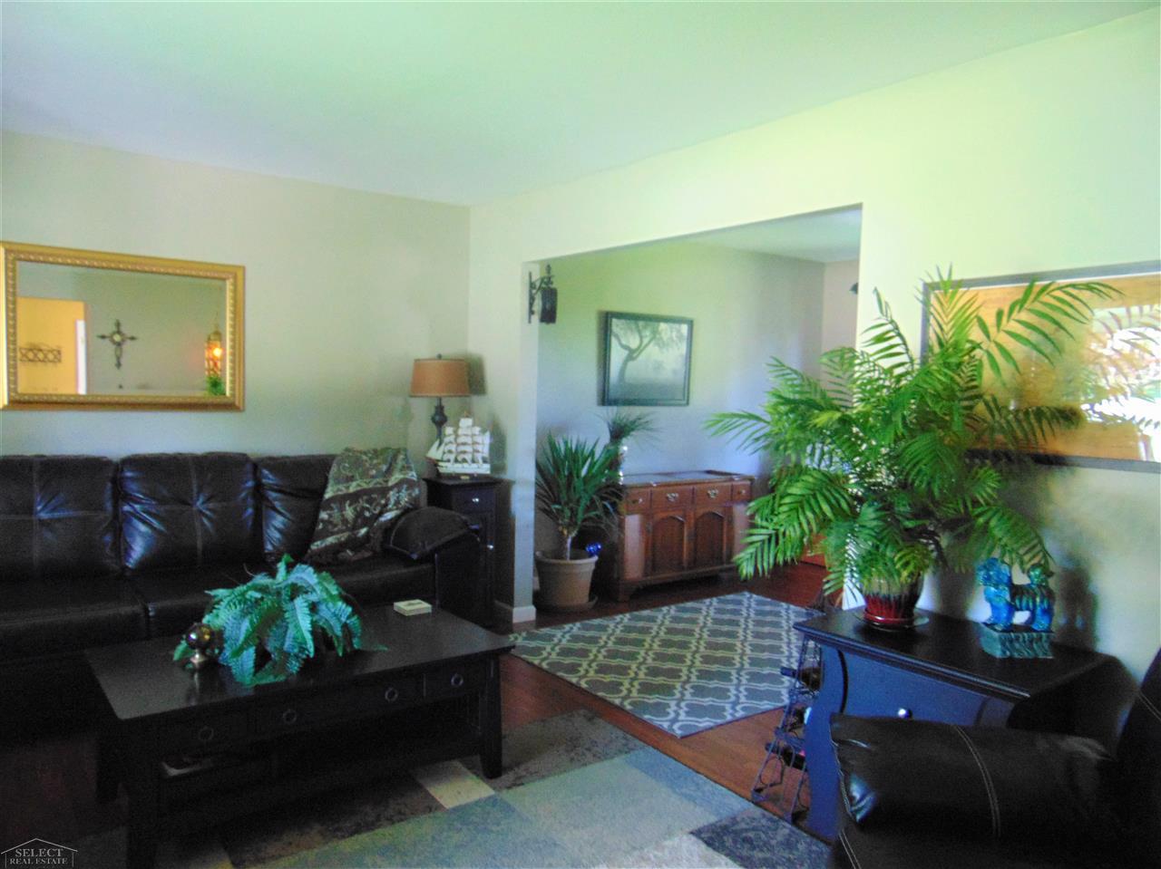 35397 Bobcean Road Clinton Township, MI 48035 - Photo 14 of 59 31393511-13.JPG