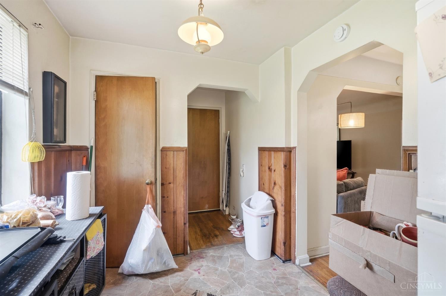 6211 Paddock Road Cincinnati, OH 45216 - Photo 54 of 80