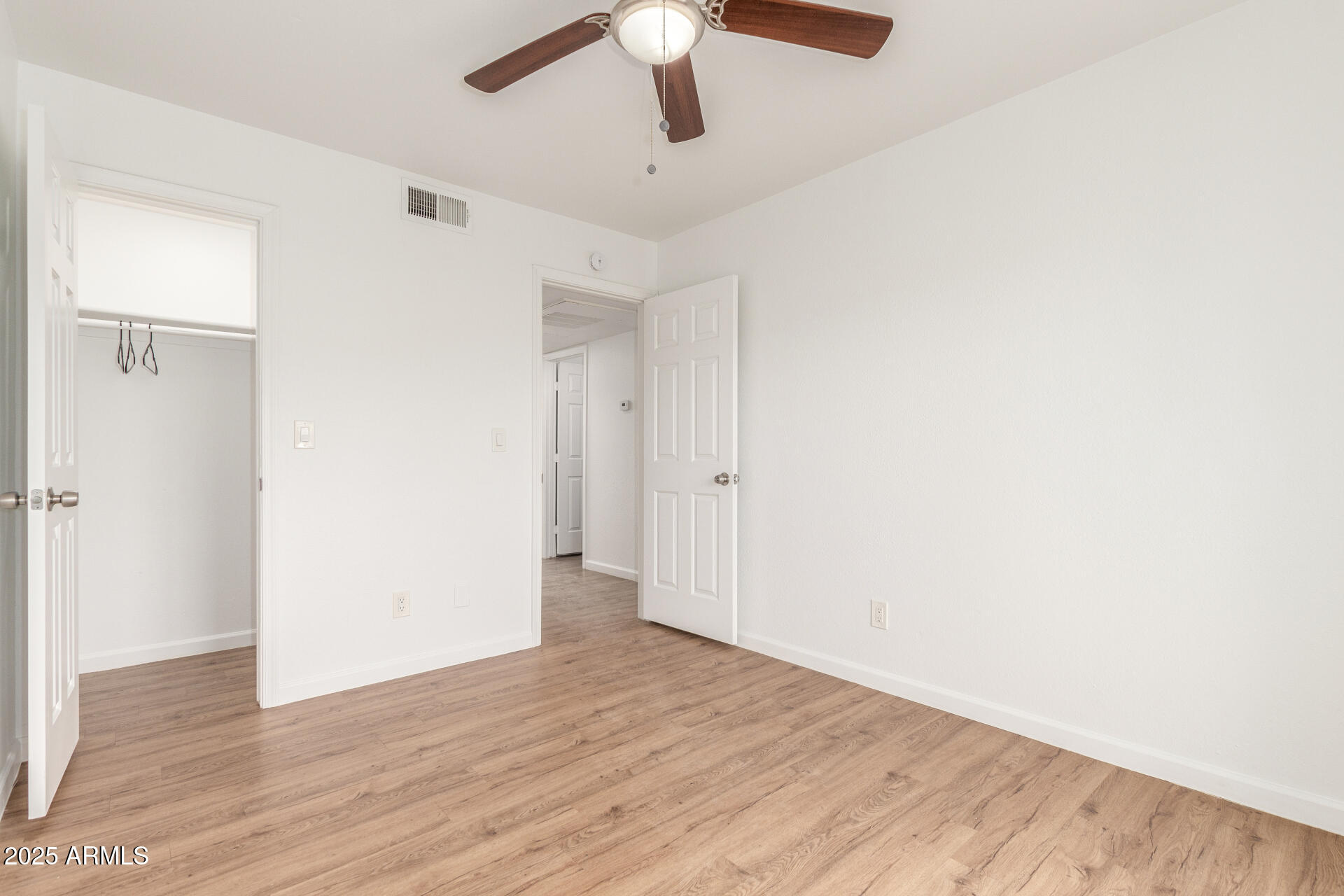 1346 East Mountain View Road Phoenix, AZ 85020 - Photo 16 of 34 20 - Mountain View