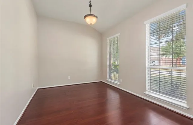 $2,400 | 914 Spring Heights Drive, Spring, TX 77373